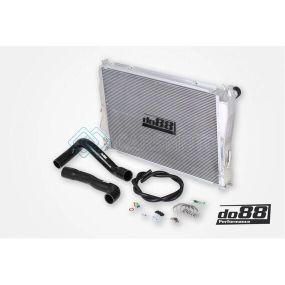 DO88 WC-310-S 00-06 BMW M3 (E46) ALUMINUM RADIATOR W/BLACK HOSES